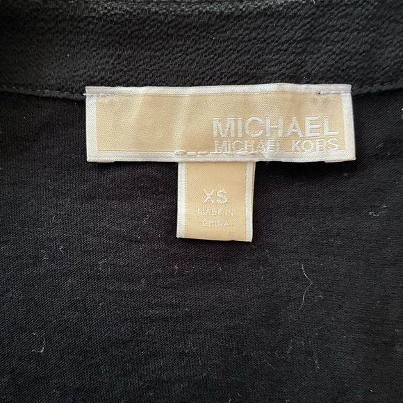 Michael Kors split neck chain tie top., XS - Picture 5 of 8